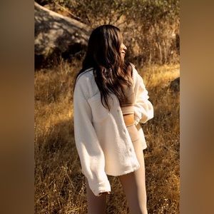 Bandier Sincerely Jules Aspen Sherpa